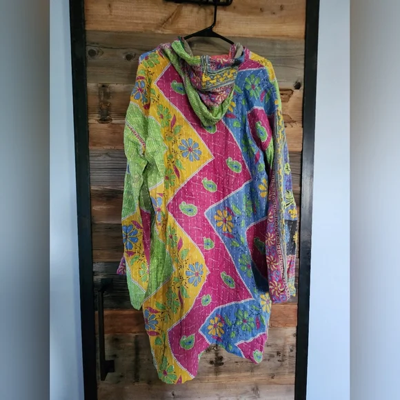 KANTHA PATCHWORK HOODED JACKET WITH BOHO DESIGN  ONE SIZE Call Out See Below!!!! - Picture 3 of 4